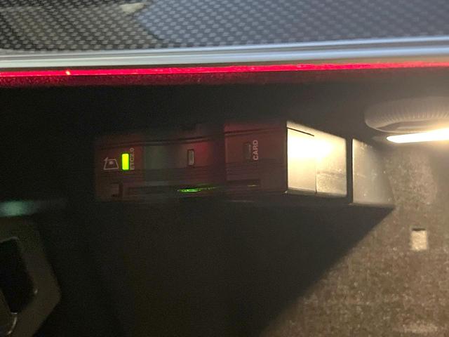 ＣＬＳクラス ＣＬＳ５３　４マチック＋　ガラススライディングルーフ　純正ナビＴＶ　Ｂｕｒｍｅｓｔｅｒ　レーダーセーフティＰＫＧ　白革シート　パワーシート　全席シートヒーター　ベンチレーター　純正２０インチＡＷ　ＬＥＤヘッド　ＥＴＣ　禁煙車（57枚目）