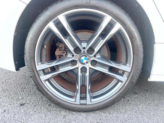 １シリーズ １１８ｄ　Ｍスポーツエディションジョイ＋ハイラインＰ　ハイラインＰＫＧ　ストレージＰＫＧ　コンフォートＰＫＧ　ｉＤｒｉｖｅナビゲーションＰＫＧ　純正ナビ　リアビューカメラ　アクティブクルーズ　ドライビングアシスト　ＬＥＤヘッドライト　コンフォートアクセス（13枚目）