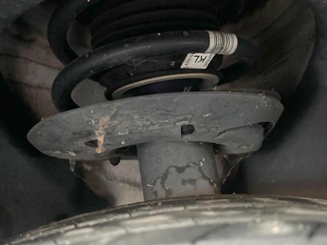 １シリーズ １１８ｄ　Ｍスポーツエディションジョイ＋ハイラインＰ　ハイラインＰＫＧ　ストレージＰＫＧ　コンフォートＰＫＧ　ｉＤｒｉｖｅナビゲーションＰＫＧ　純正ナビ　リアビューカメラ　アクティブクルーズ　ドライビングアシスト　ＬＥＤヘッドライト　コンフォートアクセス（22枚目）