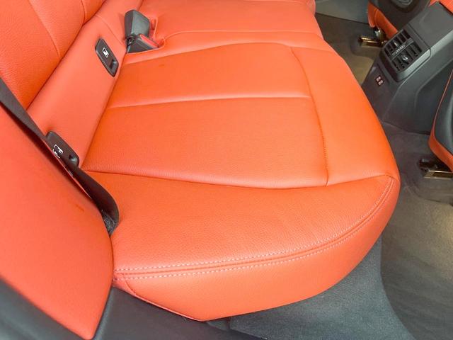 １シリーズ １１８ｄ　Ｍスポーツエディションジョイ＋ハイラインＰ　ハイラインＰＫＧ　ストレージＰＫＧ　コンフォートＰＫＧ　ｉＤｒｉｖｅナビゲーションＰＫＧ　純正ナビ　リアビューカメラ　アクティブクルーズ　ドライビングアシスト　ＬＥＤヘッドライト　コンフォートアクセス（48枚目）