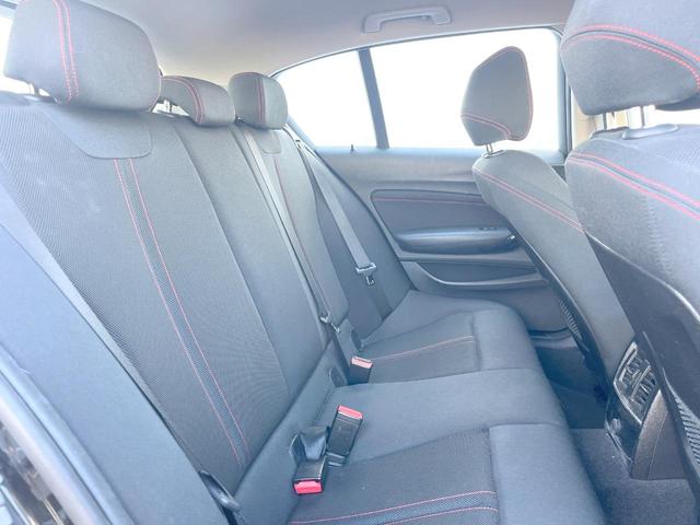 １シリーズ １１８ｄ　スポーツ　コンフォートＰＫＧ　パーキングサポートＰＫＧ　純正ナビ　リアビューカメラ　アクティブクルーズ　インテリジェントセーフティ　ＬＥＤヘッドランプ　コンフォートアクセス　純正１６インチアルミ　ＥＴＣ　禁煙（9枚目）