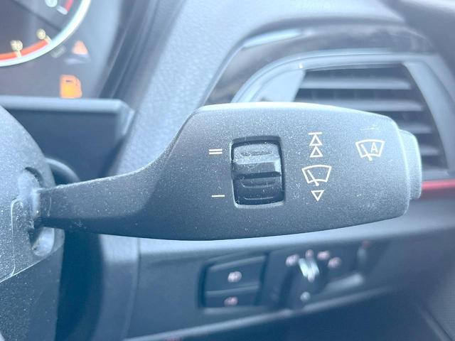 １シリーズ １１８ｄ　スポーツ　コンフォートＰＫＧ　パーキングサポートＰＫＧ　純正ナビ　リアビューカメラ　アクティブクルーズ　インテリジェントセーフティ　ＬＥＤヘッドランプ　コンフォートアクセス　純正１６インチアルミ　ＥＴＣ　禁煙（31枚目）