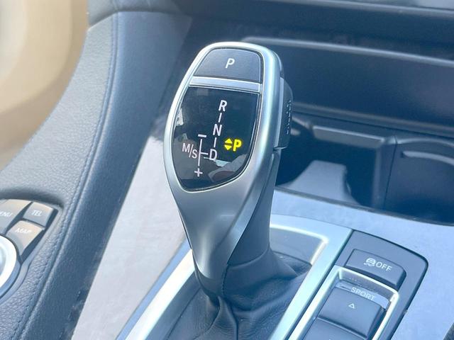 ６シリーズ ６４０ｉグランクーペ　Ｍスポーツパッケージ　サンルーフ　白革シート　ＬＥＤヘッド　純正ナビＴＶ　バックカメラ　パワーシート・ヒーター　クルーズコントロール　純正１９インチアルミ　ルームミラー内蔵ＥＴＣ　禁煙車（34枚目）