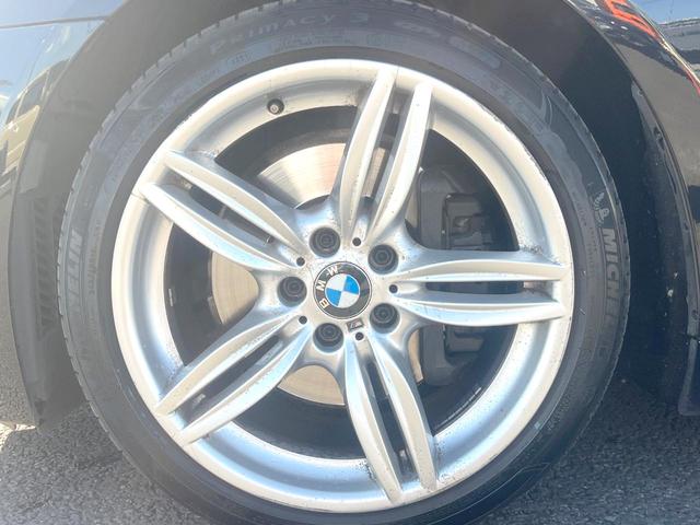 ６シリーズ ６４０ｉグランクーペ　Ｍスポーツパッケージ　サンルーフ　白革シート　ＬＥＤヘッド　純正ナビＴＶ　バックカメラ　パワーシート・ヒーター　クルーズコントロール　純正１９インチアルミ　ルームミラー内蔵ＥＴＣ　禁煙車（54枚目）