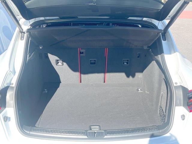 マカン マカンＳ　２０１９ＭＹ　サンルーフ　レザーＰＫＧ　スポーツクロノＰＫＧ　純正２１インチＡＷ　ＢＯＳＥサウンド　エントリードライブ　シートヒーター／ベンチレーション　ドライバーメモリーＰＫＧ　ＣＤ／ＤＶＤ　禁煙（11枚目）