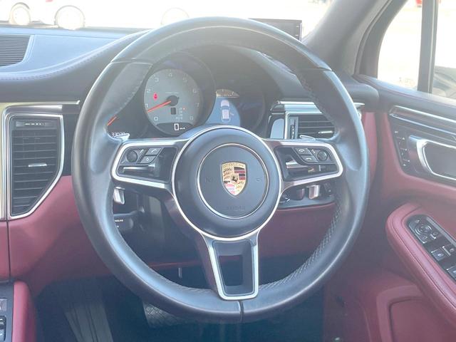 マカン マカンＳ　２０１９ＭＹ　サンルーフ　レザーＰＫＧ　スポーツクロノＰＫＧ　純正２１インチＡＷ　ＢＯＳＥサウンド　エントリードライブ　シートヒーター／ベンチレーション　ドライバーメモリーＰＫＧ　ＣＤ／ＤＶＤ　禁煙（12枚目）