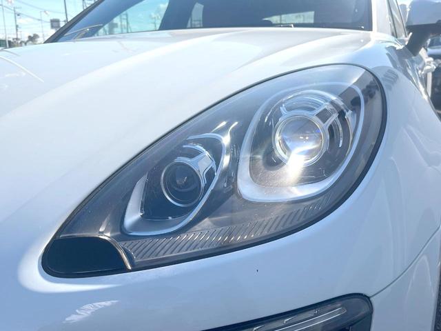 マカン マカンＳ　２０１９ＭＹ　サンルーフ　レザーＰＫＧ　スポーツクロノＰＫＧ　純正２１インチＡＷ　ＢＯＳＥサウンド　エントリードライブ　シートヒーター／ベンチレーション　ドライバーメモリーＰＫＧ　ＣＤ／ＤＶＤ　禁煙（13枚目）