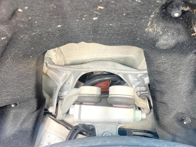 マカン マカンＳ　２０１９ＭＹ　サンルーフ　レザーＰＫＧ　スポーツクロノＰＫＧ　純正２１インチＡＷ　ＢＯＳＥサウンド　エントリードライブ　シートヒーター／ベンチレーション　ドライバーメモリーＰＫＧ　ＣＤ／ＤＶＤ　禁煙（23枚目）