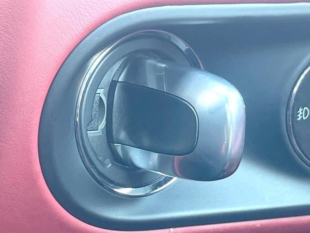 マカン マカンＳ　２０１９ＭＹ　サンルーフ　レザーＰＫＧ　スポーツクロノＰＫＧ　純正２１インチＡＷ　ＢＯＳＥサウンド　エントリードライブ　シートヒーター／ベンチレーション　ドライバーメモリーＰＫＧ　ＣＤ／ＤＶＤ　禁煙（41枚目）