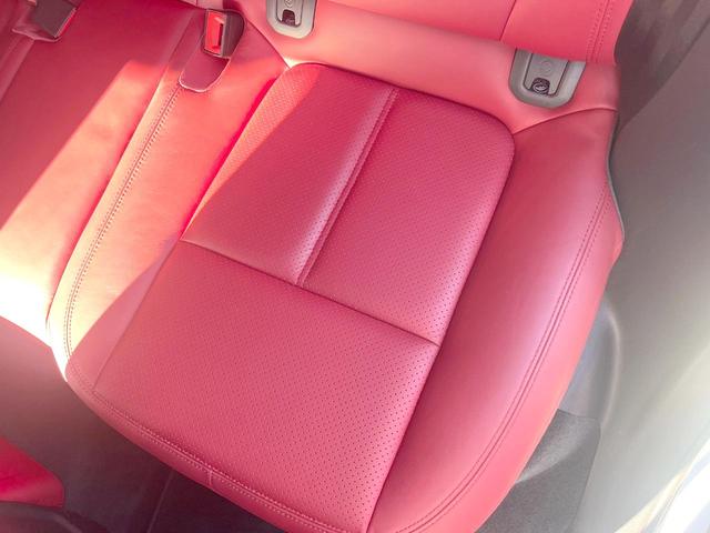 マカン マカンＳ　２０１９ＭＹ　サンルーフ　レザーＰＫＧ　スポーツクロノＰＫＧ　純正２１インチＡＷ　ＢＯＳＥサウンド　エントリードライブ　シートヒーター／ベンチレーション　ドライバーメモリーＰＫＧ　ＣＤ／ＤＶＤ　禁煙（59枚目）