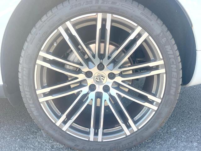 マカン マカンＳ　２０１９ＭＹ　サンルーフ　レザーＰＫＧ　スポーツクロノＰＫＧ　純正２１インチＡＷ　ＢＯＳＥサウンド　エントリードライブ　シートヒーター／ベンチレーション　ドライバーメモリーＰＫＧ　ＣＤ／ＤＶＤ　禁煙（63枚目）