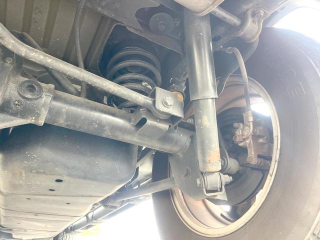 ジープ・ラングラーアンリミテッド スポーツ　Ｐａｎａｓｏｎｉｃ製９型ナビ　ＬＥＤヘッドランプ　フルセグＴＶ　リアビューカメラ　サイドカメラ　オートクルーズコントロール　純正１８インチアルミホイール　革巻きステアリングホイール　ＥＴＣ　禁煙車（21枚目）