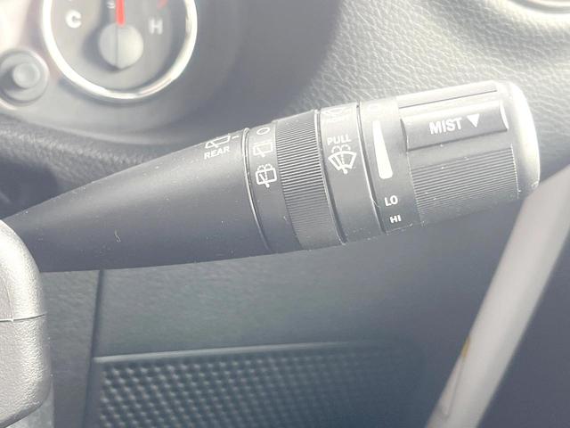 ジープ・ラングラーアンリミテッド スポーツ　Ｐａｎａｓｏｎｉｃ製９型ナビ　ＬＥＤヘッドランプ　フルセグＴＶ　リアビューカメラ　サイドカメラ　オートクルーズコントロール　純正１８インチアルミホイール　革巻きステアリングホイール　ＥＴＣ　禁煙車（34枚目）