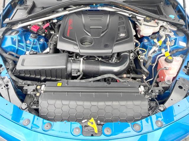 ●当店では、各メーカーの専用診断テスターを導入。国家資格を持つテクニカルスタッフも常駐しておりますので、万が一の際にも安心してご利用いただけます。