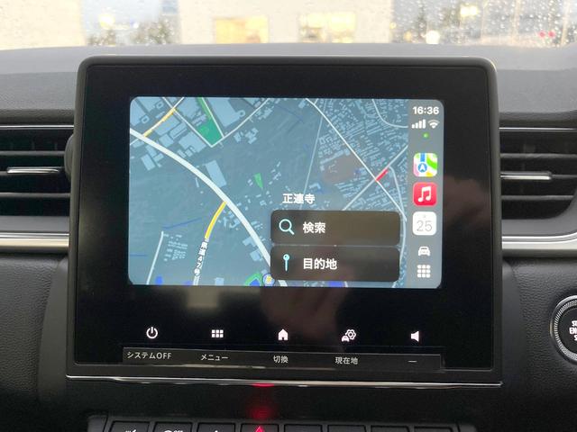 ●Ａｐｐｌｅ　Ｃａｒ　Ｐｌａｙ：スマホとの有線接続で、ナビ・オーディオ再生などスマホのアプリ機能が画面でも使える便利機能です！