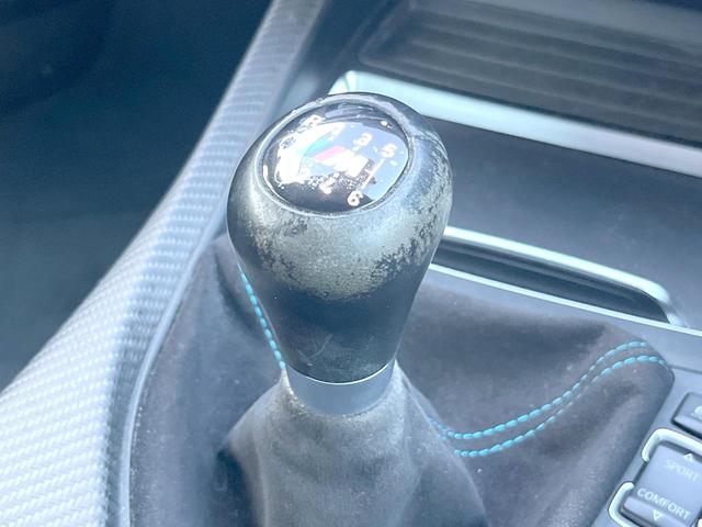 M2 ベースグレード 6MT Harman/Kardon 黒革シート 純正ナビ リアビューカメラ コンフォートアクセス パワーシート シートヒーター ドライビングアシスト LEDヘッドライト 純正19インチアルミ ETC(5枚目)