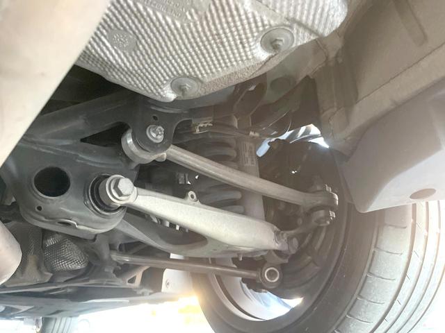 M2 ベースグレード 6MT Harman/Kardon 黒革シート 純正ナビ リアビューカメラ コンフォートアクセス パワーシート シートヒーター ドライビングアシスト LEDヘッドライト 純正19インチアルミ ETC(21枚目)