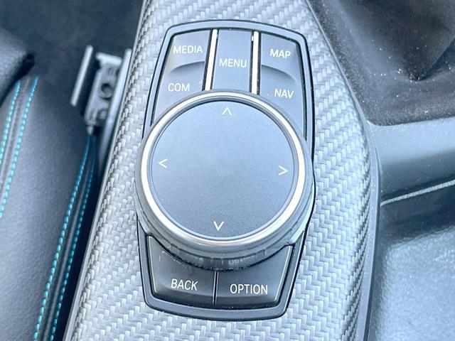 M2 ベースグレード 6MT Harman/Kardon 黒革シート 純正ナビ リアビューカメラ コンフォートアクセス パワーシート シートヒーター ドライビングアシスト LEDヘッドライト 純正19インチアルミ ETC(29枚目)