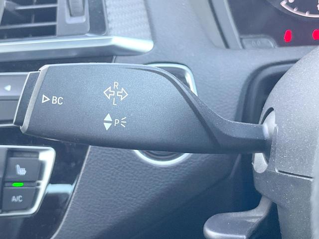 M2 ベースグレード 6MT Harman/Kardon 黒革シート 純正ナビ リアビューカメラ コンフォートアクセス パワーシート シートヒーター ドライビングアシスト LEDヘッドライト 純正19インチアルミ ETC(34枚目)