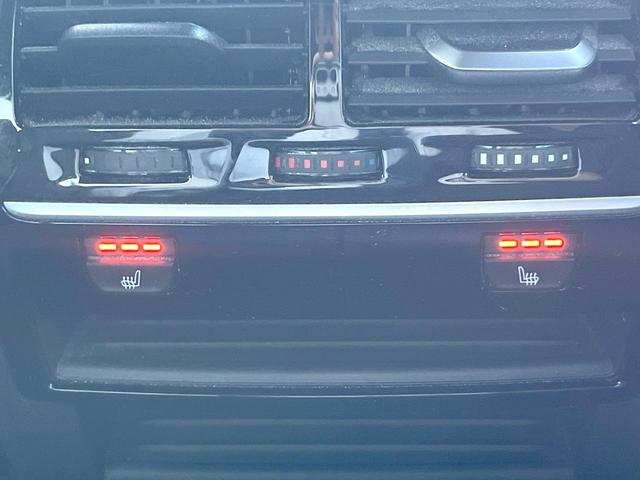 ５シリーズ ５３０ｉ　エディション　ミッション：インポッシブル　特別仕様車　ナイトブルー革スポーツシート　ｈａｒｍａｎ／ｋａｒｄｏｎサウンドシステム　ヘッドアップディスプレイ　アダプティブサスペンション　純正ナビ　全周囲カメラ　アクティブクルーズコントロール（32枚目）