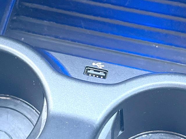 ５シリーズ ５３０ｉ　エディション　ミッション：インポッシブル　特別仕様車　ナイトブルー革スポーツシート　ｈａｒｍａｎ／ｋａｒｄｏｎサウンドシステム　ヘッドアップディスプレイ　アダプティブサスペンション　純正ナビ　全周囲カメラ　アクティブクルーズコントロール（51枚目）