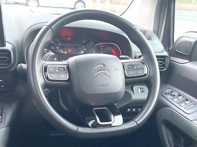 ベルランゴ シャイン XTR パック 特別仕様 マルチパノラミックルーフ 純正ナビTV Applecarplay対応 全周囲カメラ アダプティブクルーズ ブラインドスポット レーンキープ LEDヘッドランプ 純正17インチアルミ ETC(12枚目)