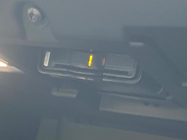 ＸＣ６０ Ｄ４　ＡＷＤ　インスクリプション　サンルーフ　茶革シート　車間警告機能　純正ナビＴＶ　３６０度カメラ　アダプティブクルーズ　全席シートヒーター　ベンチレーション　レーンキープ　ブラインドスポット　ＨＵＤ　純正１９インチアルミ　ＥＴＣ（45枚目）