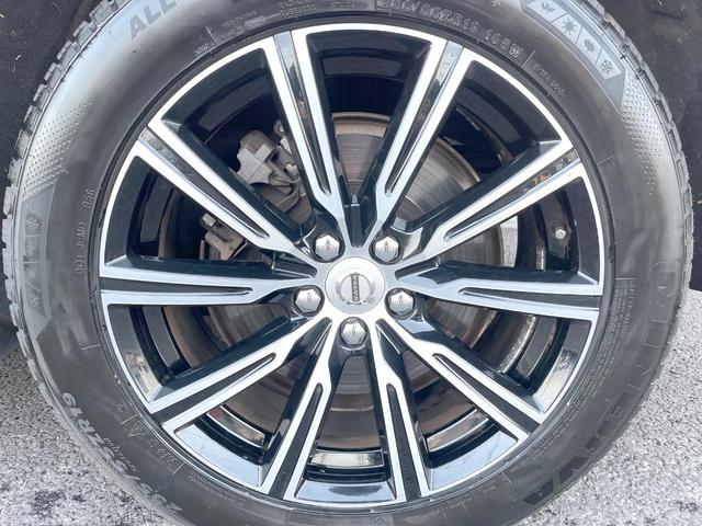 ＸＣ６０ Ｄ４　ＡＷＤ　インスクリプション　サンルーフ　茶革シート　車間警告機能　純正ナビＴＶ　３６０度カメラ　アダプティブクルーズ　全席シートヒーター　ベンチレーション　レーンキープ　ブラインドスポット　ＨＵＤ　純正１９インチアルミ　ＥＴＣ（58枚目）