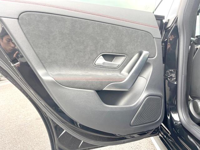 CLAクラス シューティングブレーク CLA200d シューティングブレークAMGラインP レーダーセーフティPKG 純正ナビTV バックカメラ パワーシート・ヒーター パワーバックドア LEDヘッド ハーフレザーシート キーレスゴー 純正18インチアルミ ETC 禁煙車(51枚目)