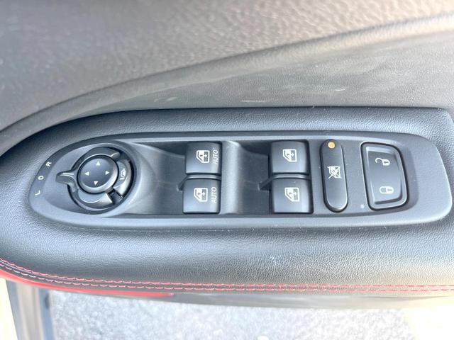 ジープ・コンパス トレイルホーク 252台限定車 純正ナビTV AppleCarPlay バックカメラ アダプティブクルコン HIDヘッドランプ オートハイビーム 純正17インチAW ハーフレザー パークアシスト ETC 禁煙車(30枚目)