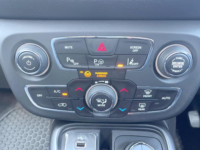 ジープ・コンパス トレイルホーク 252台限定車 純正ナビTV AppleCarPlay バックカメラ アダプティブクルコン HIDヘッドランプ オートハイビーム 純正17インチAW ハーフレザー パークアシスト ETC 禁煙車(35枚目)