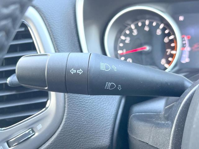 ジープ・コンパス Ｓモデル　２６０台限定車　黒革　純正ナビＴＶ　ＡｐｐｌｅＣａｒＰｌａｙ　バックカメラ　アダプティブクルコン　Ｂｅａｔｓサウンド　シートヒーター　ＨＩＤヘッド　オートハイビーム　パワーバックドア　ＥＴＣ　禁煙（36枚目）