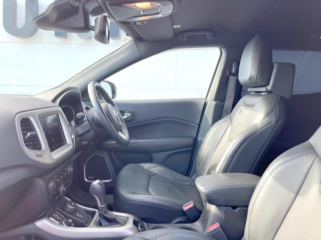 ジープ・コンパス Ｓモデル　２６０台限定車　黒革　純正ナビＴＶ　ＡｐｐｌｅＣａｒＰｌａｙ　バックカメラ　アダプティブクルコン　Ｂｅａｔｓサウンド　シートヒーター　ＨＩＤヘッド　オートハイビーム　パワーバックドア　ＥＴＣ　禁煙（55枚目）