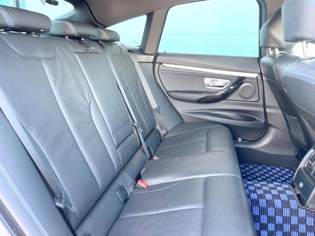 3シリーズ 320dグランツーリスモ Mスポーツ 革シートセット 黒革シート シートヒーター 純正ナビ リアビューカメラ アクティブクルーズコントロール パークディスタンスコントロール 純正19インチアルミホイール パドルシフト コンフォートアクセス(10枚目)