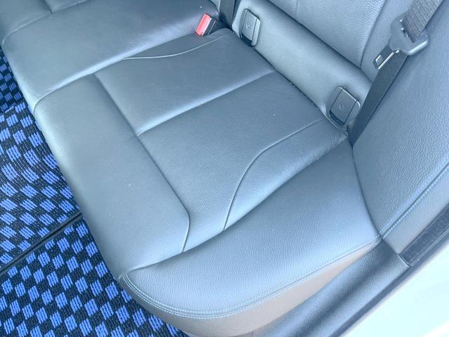 3シリーズ 320dグランツーリスモ Mスポーツ 革シートセット 黒革シート シートヒーター 純正ナビ リアビューカメラ アクティブクルーズコントロール パークディスタンスコントロール 純正19インチアルミホイール パドルシフト コンフォートアクセス(59枚目)