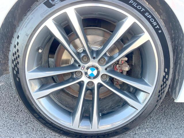 3シリーズ 320dグランツーリスモ Mスポーツ 革シートセット 黒革シート シートヒーター 純正ナビ リアビューカメラ アクティブクルーズコントロール パークディスタンスコントロール 純正19インチアルミホイール パドルシフト コンフォートアクセス(61枚目)