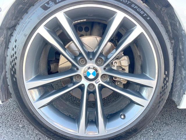 3シリーズ 320dグランツーリスモ Mスポーツ 革シートセット 黒革シート シートヒーター 純正ナビ リアビューカメラ アクティブクルーズコントロール パークディスタンスコントロール 純正19インチアルミホイール パドルシフト コンフォートアクセス(63枚目)