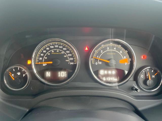 ジープ・コンパス リミテッド サンルーフ 茶革シート 前席シートヒーター carrozzeria製ナビ フルセグ Bluetooth接続 バックカメラ クルコン プライバシーガラス ルーフレール 純正18インチアルミ ETC(27枚目)