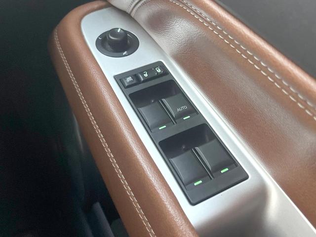 ジープ・コンパス リミテッド サンルーフ 茶革シート 前席シートヒーター carrozzeria製ナビ フルセグ Bluetooth接続 バックカメラ クルコン プライバシーガラス ルーフレール 純正18インチアルミ ETC(28枚目)