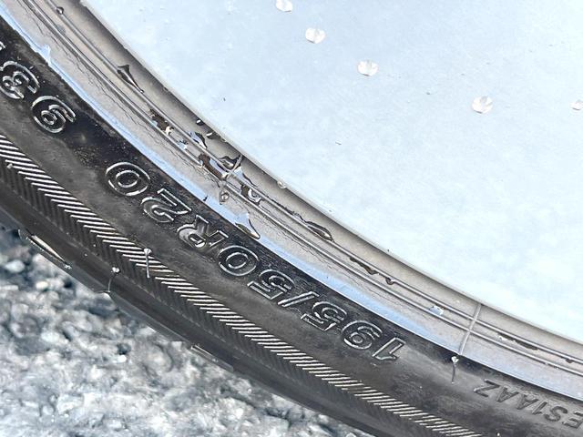 i8 ベースグレード インテリアデザインCARPO 拡張機能付LEDヘッド ストレージPKG アイボリー革シート harman/kardonサウンド 純正ナビ バックカメラ シートヒーター クルーズコントロール ETC(60枚目)