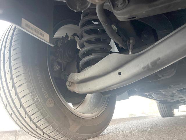 ジープ・チェロキー リミテッド　黒革シート　純正ナビＴＶ　ＡｐｐｌｅＣａｒＰｌａｙ　バックカメラ　アダプティブクルーズコントロール　パワーシート・ヒーター・ベンチレーション　パワーバックドア　ＬＥＤヘッド　ＥＴＣ　禁煙車（23枚目）