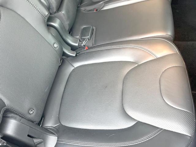 ジープ・チェロキー リミテッド　黒革シート　純正ナビＴＶ　ＡｐｐｌｅＣａｒＰｌａｙ　バックカメラ　アダプティブクルーズコントロール　パワーシート・ヒーター・ベンチレーション　パワーバックドア　ＬＥＤヘッド　ＥＴＣ　禁煙車（58枚目）