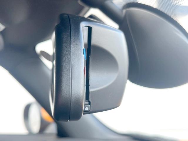 ＭＩＮＩ クーパーＳ　１オーナー　３ドア　ジンジャーＰＫＧ　純正ナビ　バックカメラ　クルコン　オプション１７インチＡＷ　ドライビングモード　ＬＥＤヘッド　ファブリックシート　オートエアコン　Ｂｌｕｅｔｏｏｔｈ　ＥＴＣ（7枚目）