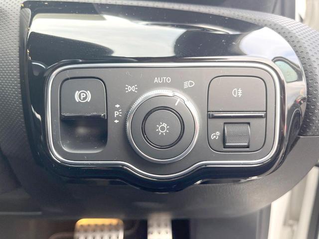 Aクラスセダン A180 スタイルセダン AMGライン ナビゲーションPKG レーダーセーフティPKG 純正ナビTV バックカメラ LEDヘッドランプ アダプティブハイビームアシスト+ 前席シートヒーター パワーシート 純正18インチアルミ ETC(30枚目)