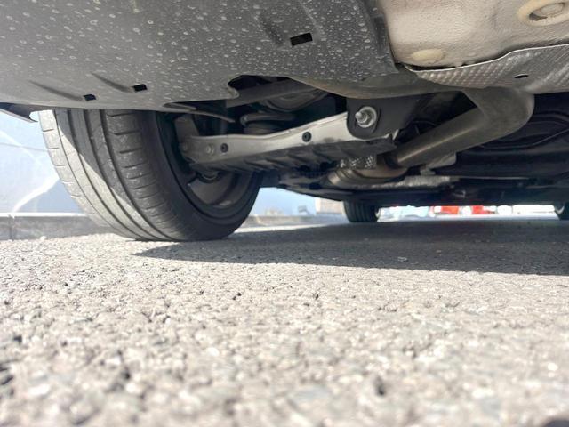 A4 ブラックスタイルプラス 1オーナー 150台限定 純正ナビ AppleCarPlay 全周囲カメラ アルカンターラコンビシート 全席シートヒーター パワーシート マトリクスLEDヘッド 純正19インチAW ETC 禁煙車(21枚目)