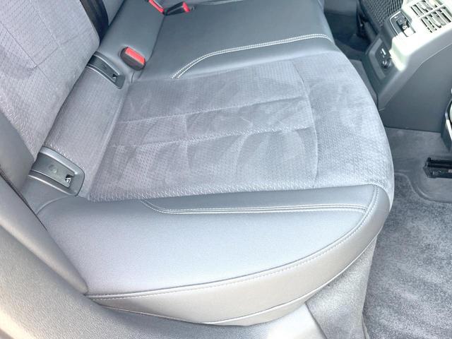 A4 ブラックスタイルプラス 1オーナー 150台限定 純正ナビ AppleCarPlay 全周囲カメラ アルカンターラコンビシート 全席シートヒーター パワーシート マトリクスLEDヘッド 純正19インチAW ETC 禁煙車(32枚目)