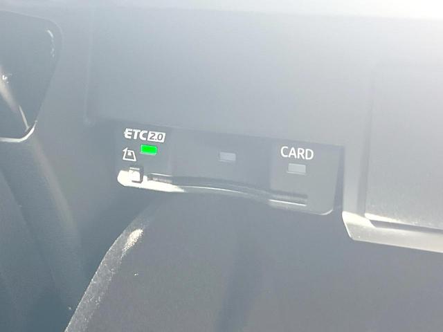 A4 ブラックスタイルプラス 1オーナー 150台限定 純正ナビ AppleCarPlay 全周囲カメラ アルカンターラコンビシート 全席シートヒーター パワーシート マトリクスLEDヘッド 純正19インチAW ETC 禁煙車(51枚目)