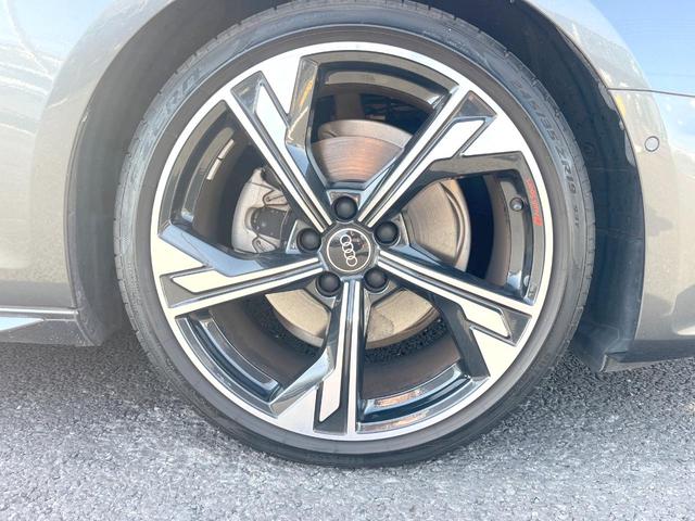 A4 ブラックスタイルプラス 1オーナー 150台限定 純正ナビ AppleCarPlay 全周囲カメラ アルカンターラコンビシート 全席シートヒーター パワーシート マトリクスLEDヘッド 純正19インチAW ETC 禁煙車(53枚目)