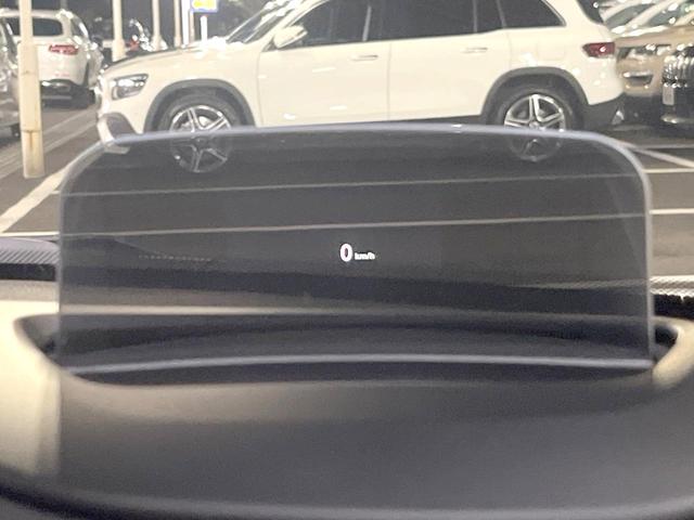 ＭＩＮＩ クーパーＤ　セブン　５ドア　特別仕様車　ナビゲーションＰＫＧ　ドライビングアシスト　ＬＥＤヘッド・フォグ　ヘッドアップディスプレイ　バックカメラ　アクティブクルーズコントロール　ハーフレザーシート　ＥＴＣ　禁煙車（6枚目）