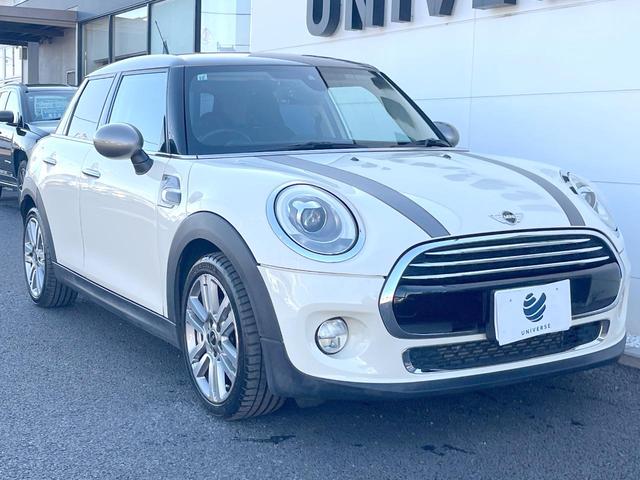 ＭＩＮＩ クーパーＤ　セブン　５ドア　特別仕様車　ナビゲーションＰＫＧ　ドライビングアシスト　ＬＥＤヘッド・フォグ　ヘッドアップディスプレイ　バックカメラ　アクティブクルーズコントロール　ハーフレザーシート　ＥＴＣ　禁煙車（17枚目）